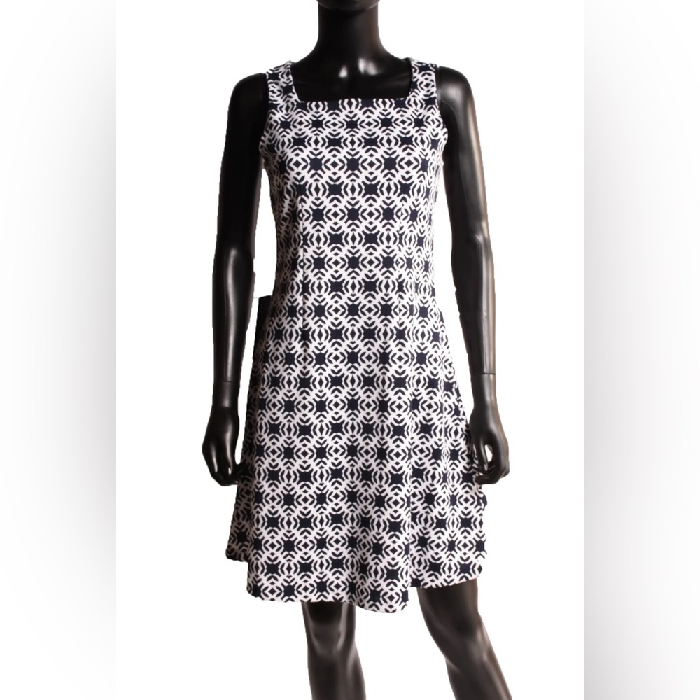 The Limited Fit and Flare Dress black and white size 12
